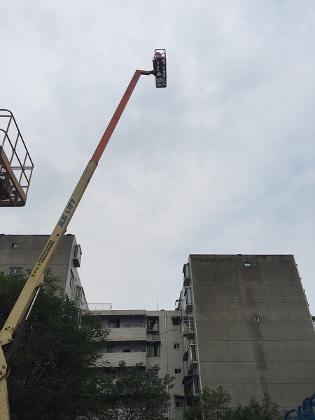 德阳高空作业车场地存放如何保养